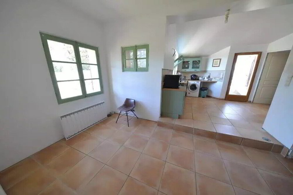 Maison null pièces à acheter à Sur - image 1/7