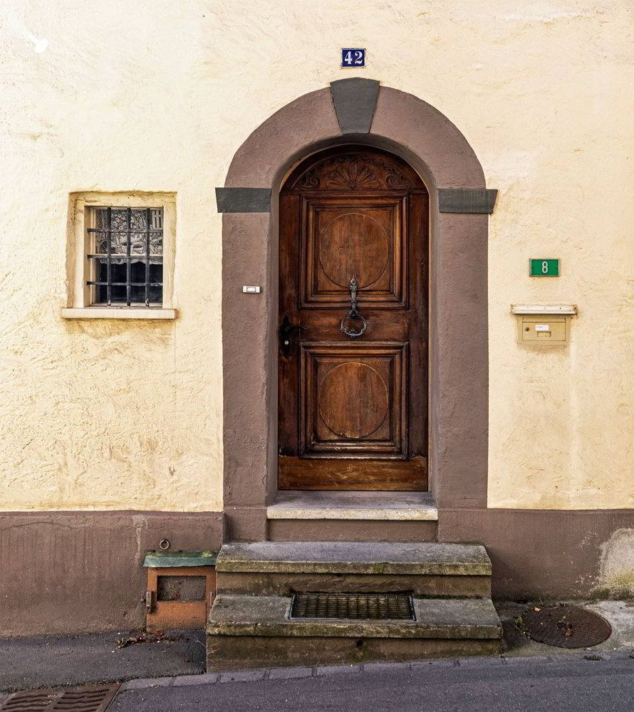 4 rooms House to buy in Jenins - image 1/8