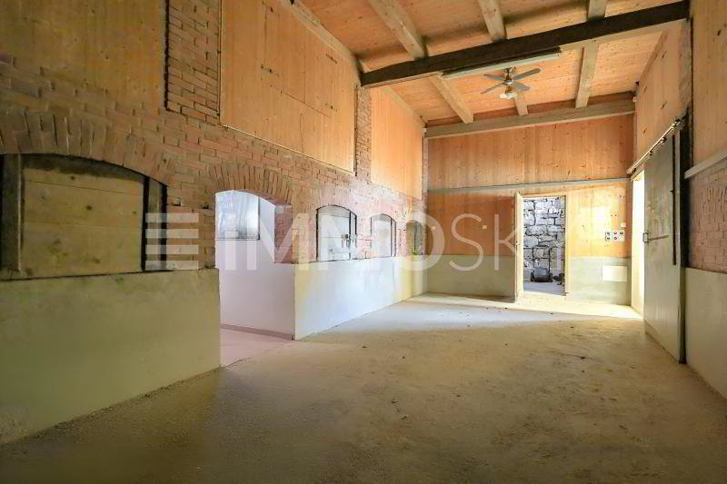 Casa di 9 locali in vendita a Kienberg - immagine 1/5