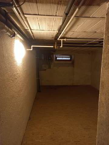 8.5 rooms Office & Commercial to buy in Les Genevez JU - image 1/12