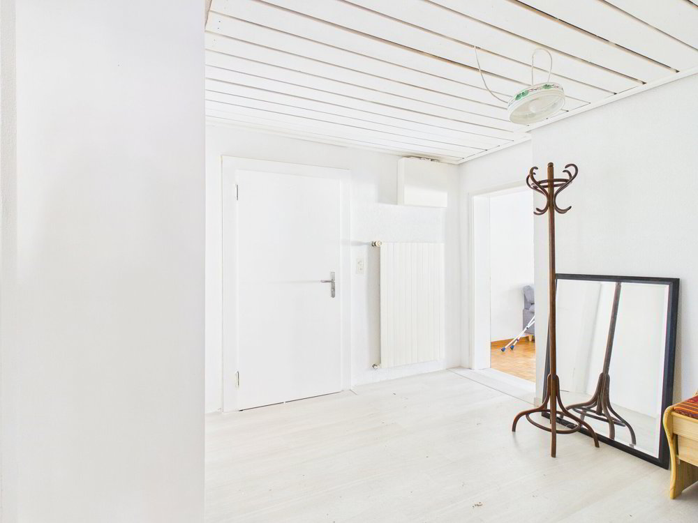 5 rooms Apartment to buy in Eglisau - image 1/9