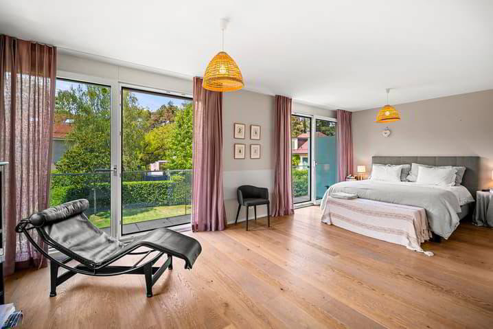 9 rooms House to buy in Conches - image 1/13