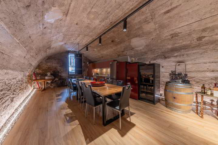 null rooms Office & Commercial to buy in Vevey - image 1/13