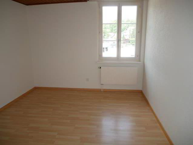 Wohnung – Moutier, Vieille Ville, District de Moutier - Mehr