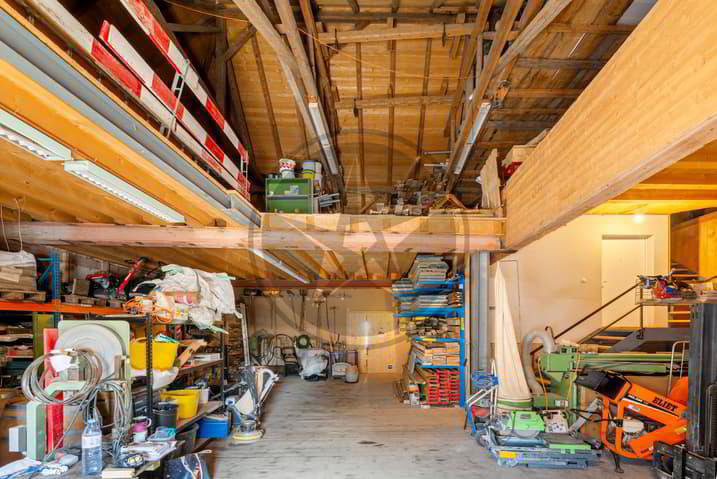null rooms Office & Commercial to buy in Diesse - image 1/12