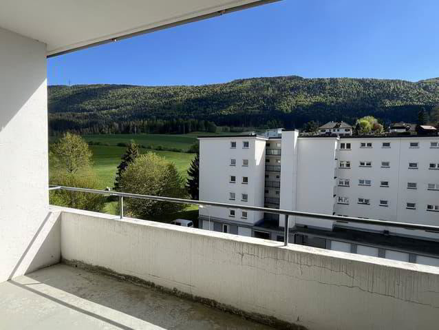 4.5 rooms Apartment for rent in Malleray - image 1/9