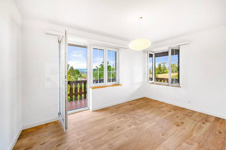 4 rooms Apartment to buy in Murten - image 1/13
