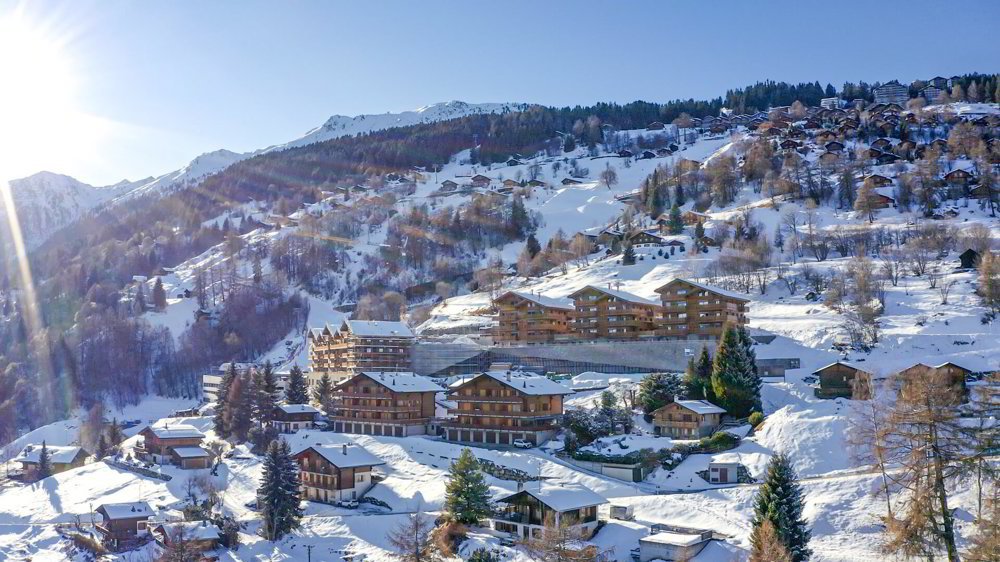Dent Blanche Resort