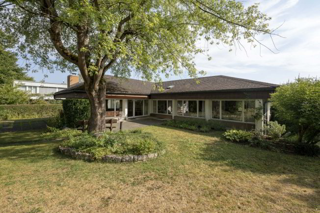 Casa di 5 locali in vendita a Regensdorf - immagine 1/1