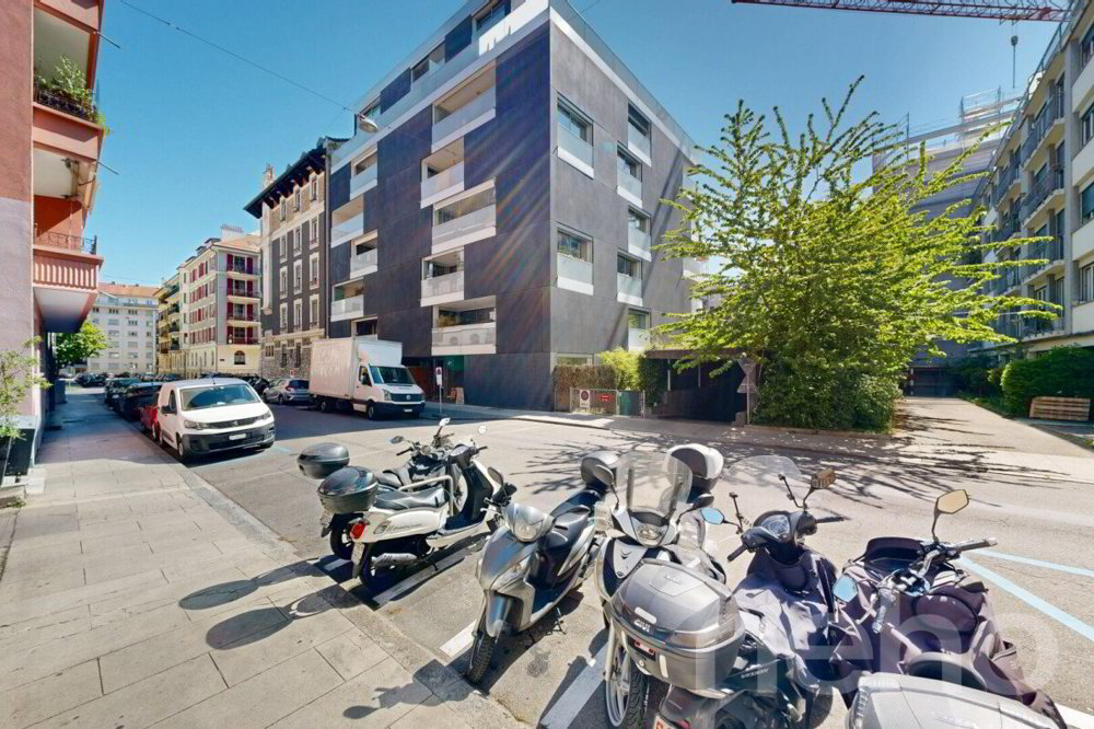 4 rooms Apartment to buy in Genève - image 1/12