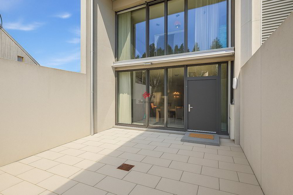 5 rooms House to buy in Turbenthal - image 1/13