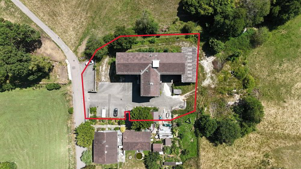 À vendre à Reconvilier immeuble artisanal de 1'045 m² à rénover - Ansicht 2