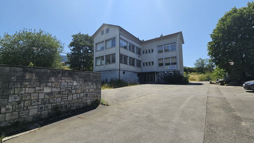 À vendre à Reconvilier immeuble artisanal de 1'045 m² à rénover - Ansicht 5
