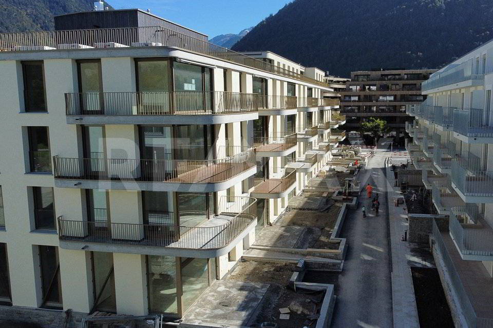 4.5 rooms Apartment to buy in Chur - image 1/12