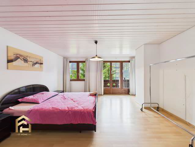7 rooms House to buy in Ernen - image 1/13