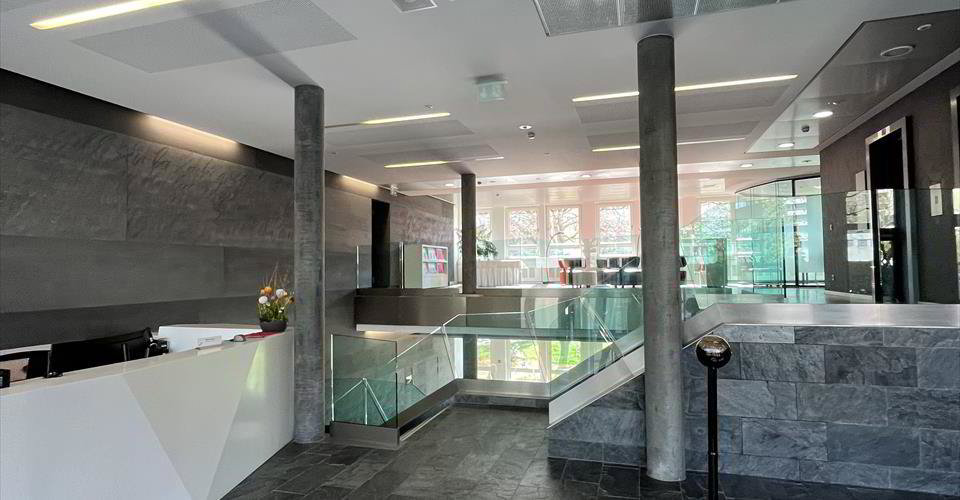 null rooms Office & Commercial for rent in Geneva - image 1/8