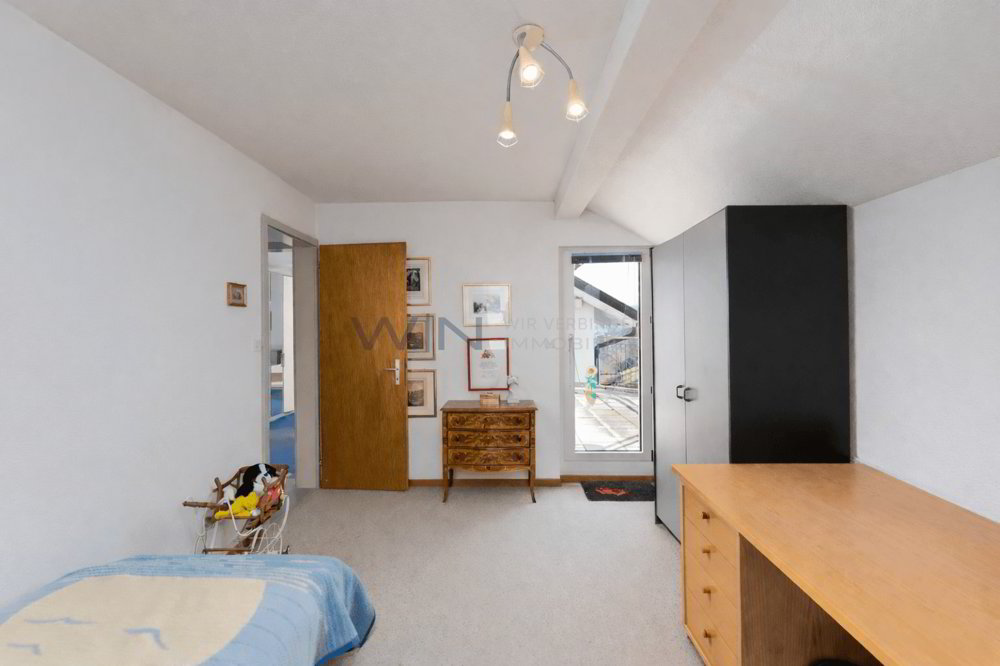 5 rooms House to buy in Laufen - image 1/13