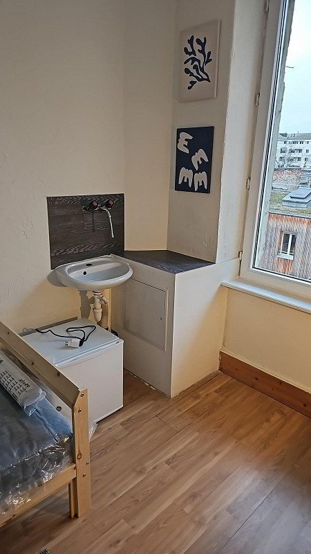 null rooms Flat-sharing for rent in Basel - image 1/2