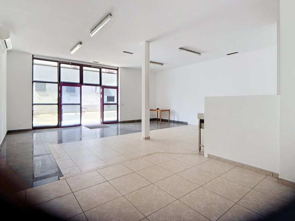Ufficio & Commercio di 1 locali in vendita a Riddes - immagine 1/6