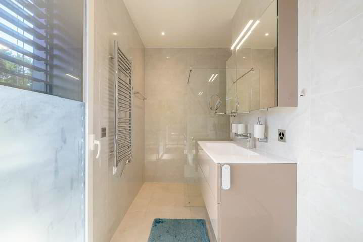 Appartement 4.5 pièces à acheter à Cologny - image 1/3