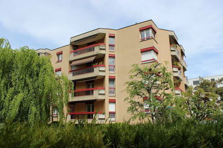 null rooms Car park, garage for rent in Chavannes-près-Renens - image 1/1