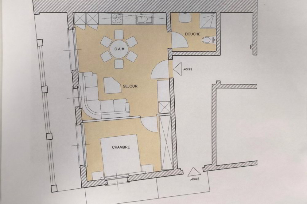 2 rooms Apartment to buy in Orsières - image 1/3