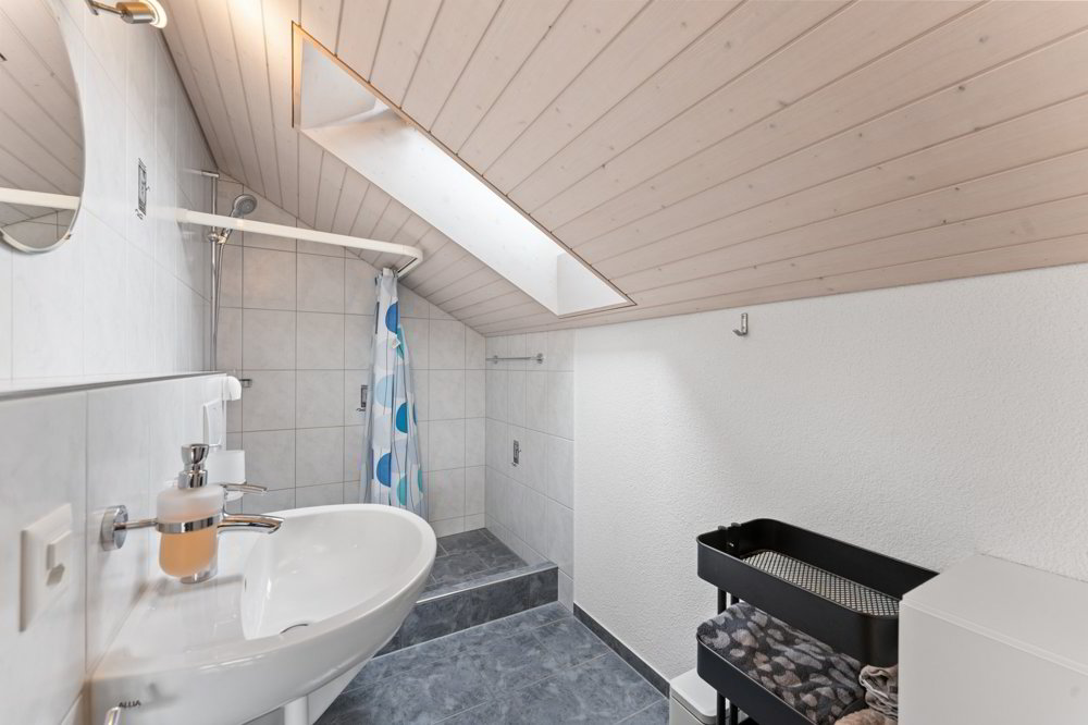 Maison 5 pièces à acheter à Endingen - image 1/13