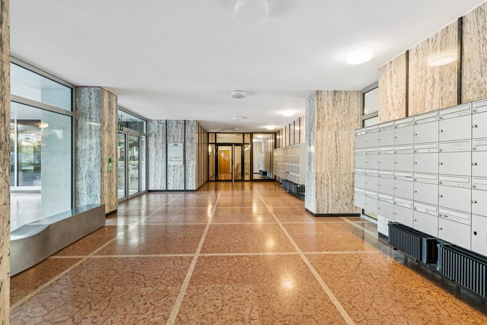 2 rooms Apartment for rent in Genf - image 1/10