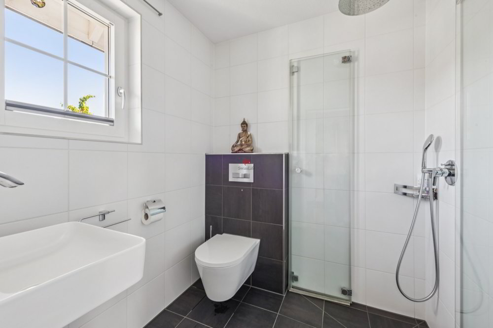 Maison 5 pièces à acheter à Eiken - image 1/13