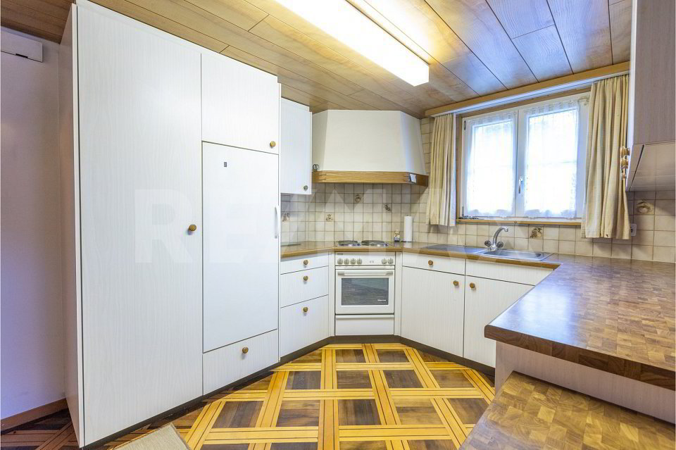 2-Familienhaus, Renditeobjekt, an zentraler Lage, 6484 Wassen UR - Ansicht 4