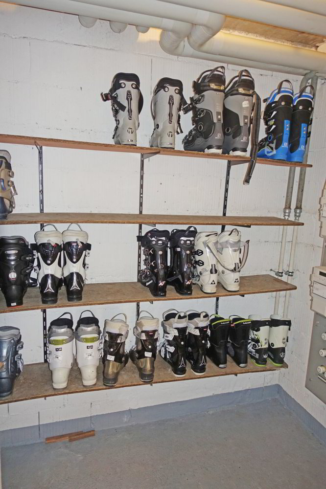 2.5 rooms Apartment to buy in Surcuolm - image 1/13