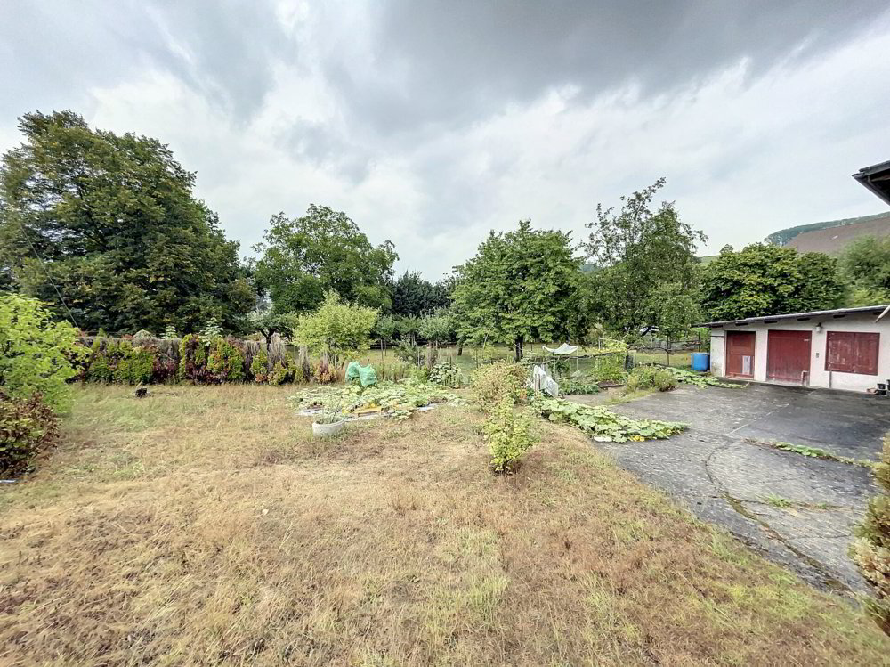 6.5 Zimmer Haus zum verkaufen in Donneloye - Bild 1/16