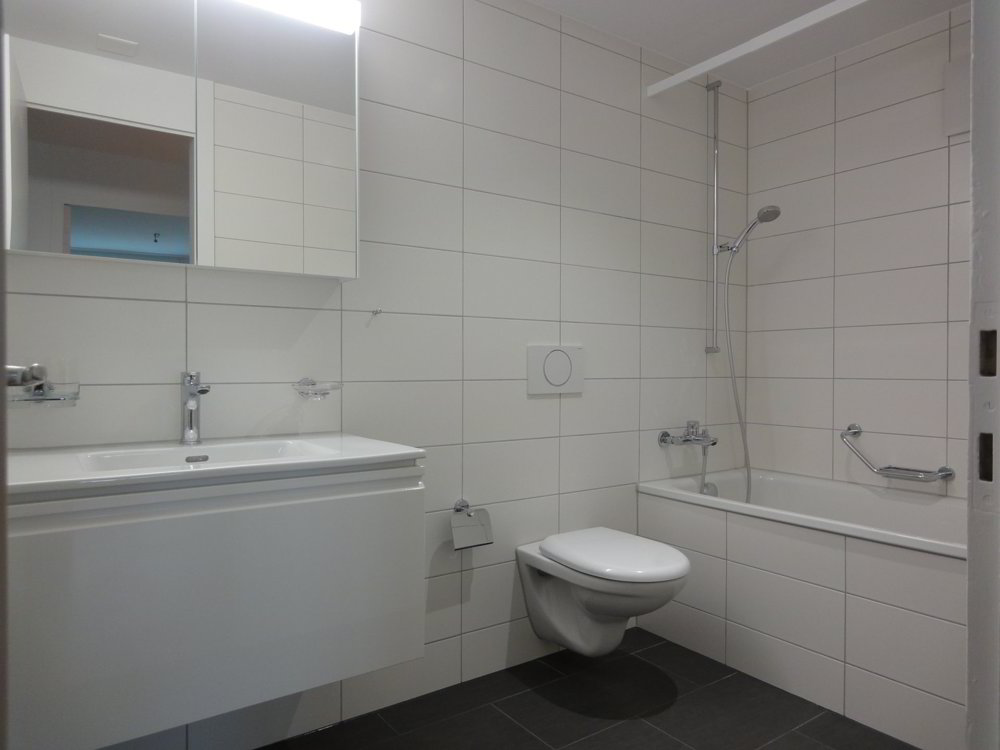 4.5 rooms Apartment for rent in Gwatt (Thun) - image 1/7
