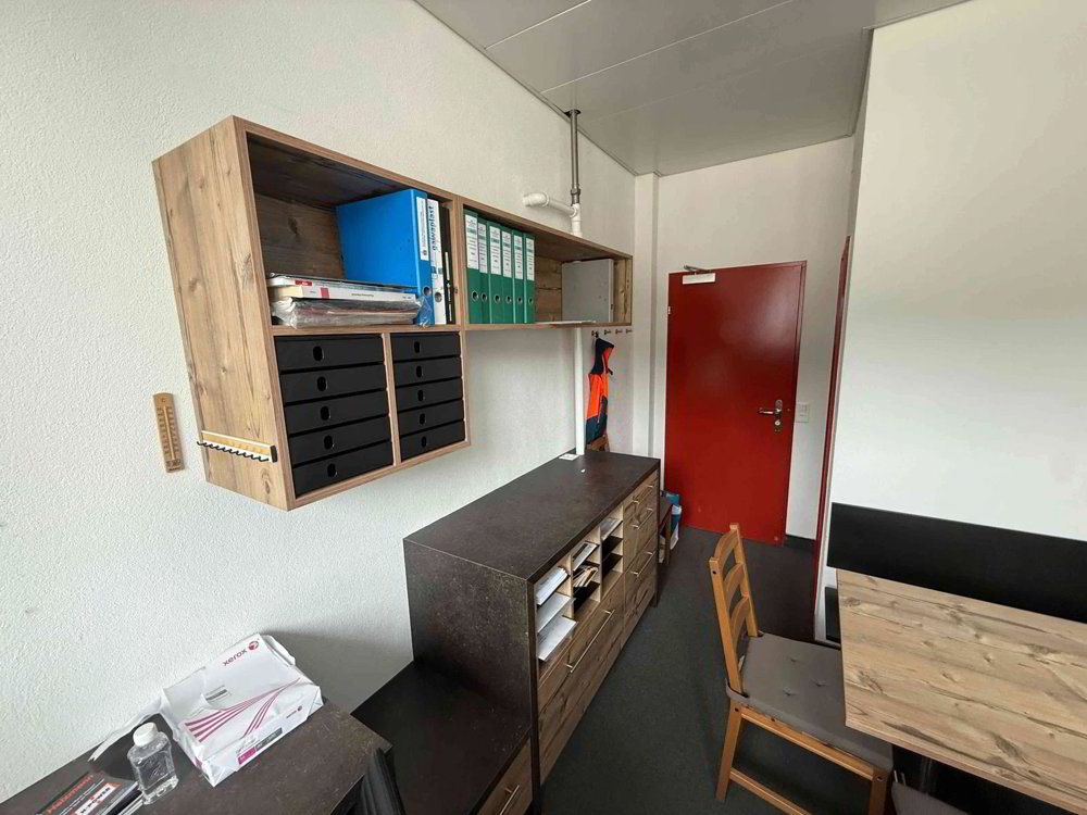 Cooles Büro - alles auf kleinstem Platz - Ansicht 4
