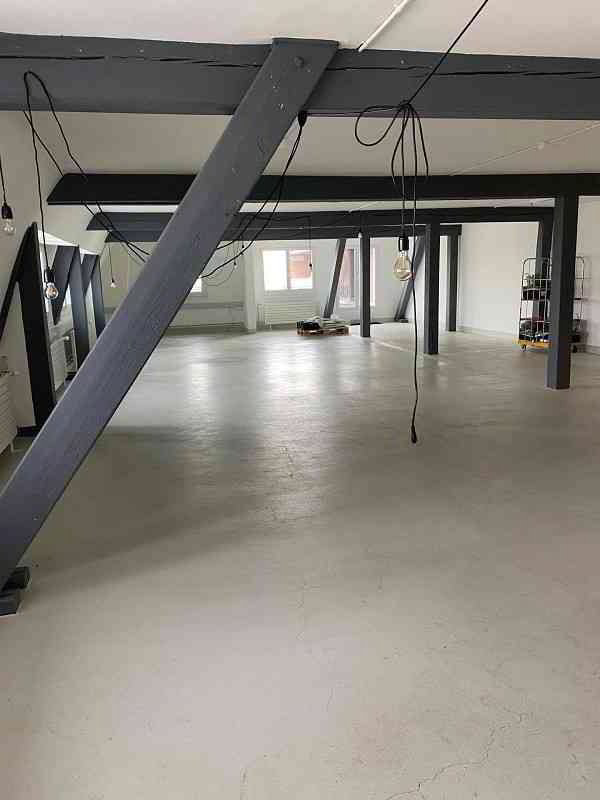 141 m² Büro mit Dachstockfeeling und eigener Terrasse - Ansicht 2
