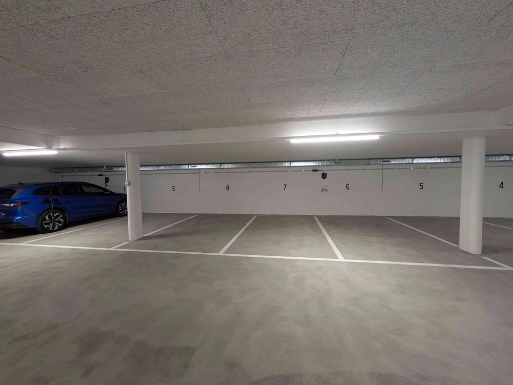 Parkplatz in neuer, abgeschlossener Tiefgarage - Ansicht 2
