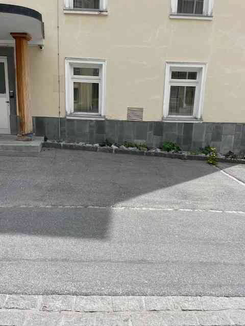 Parcheggio, garage di null locali in affitto a Davos Dorf - immagine 1/2