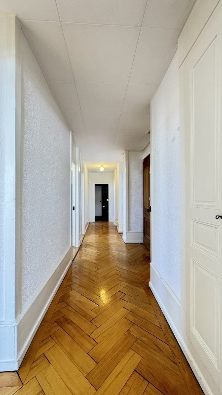 Appartamento di 4 locali in affitto a La Chaux-de-Fonds - immagine 1/13
