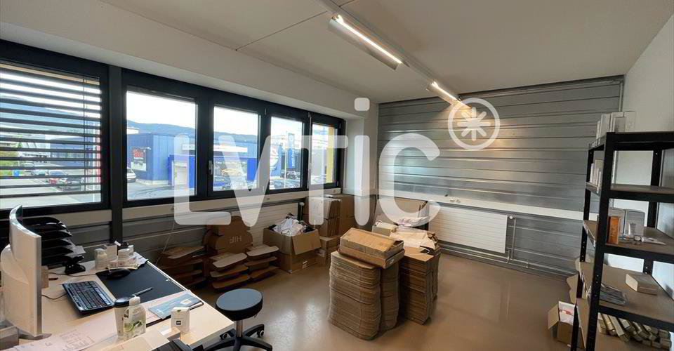 Bureaux, atelier, labo, dépôt de 330 m² à louer à Nyon - Ansicht 4