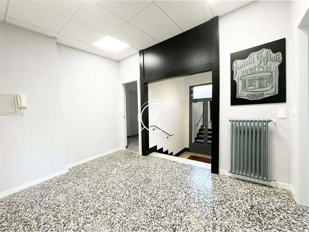 Bureau de 4 pièces en vente à Balerna - Réf V000775