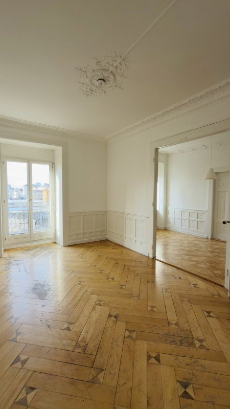 4 rooms Apartment for rent in La Chaux-de-Fonds - image 1/13