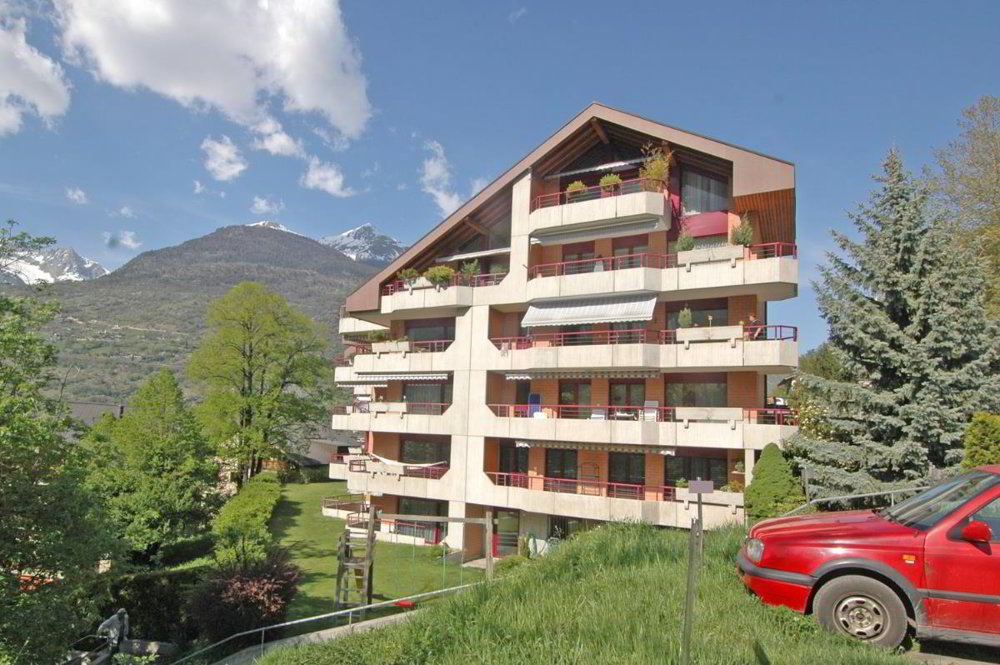 4 rooms Apartment for rent in Visp - image 1/1
