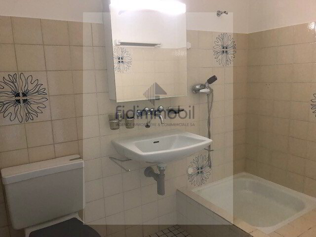 2 rooms Apartment for rent in La Chaux-de-Fonds - image 1/7