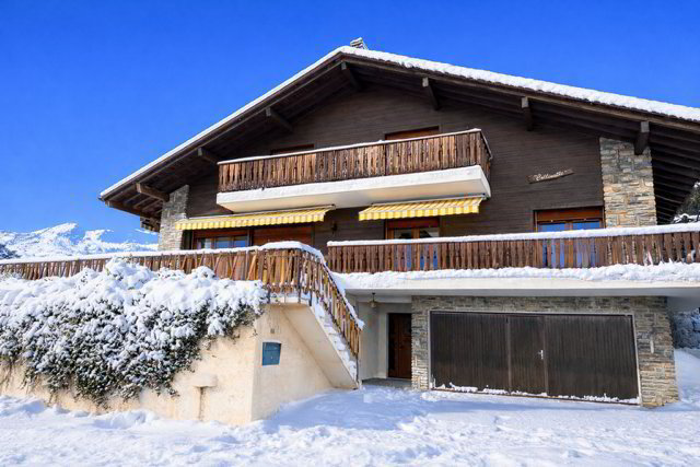 Maison 9 pièces à acheter à Crans-Montana - image 1/3