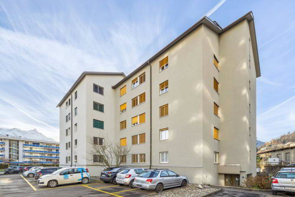 null Zimmer Parkplatz, Garage zu vermieten in Monthey - Bild 1/2