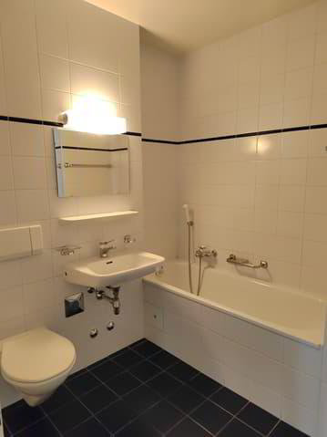 4 Zimmer Wohnung zu vermieten in Ginevra - Bild 1/3