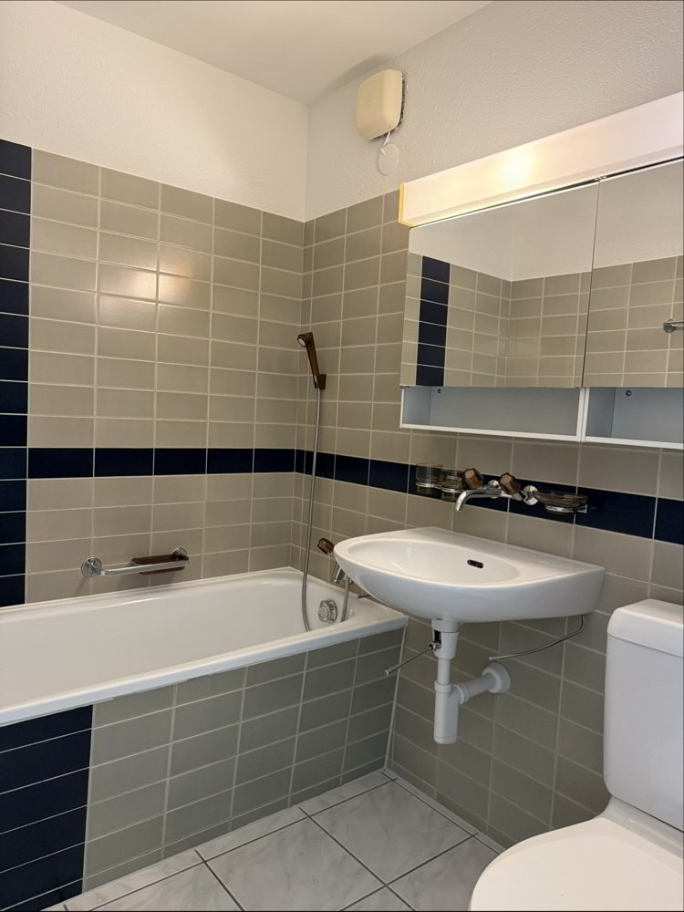 4.5 Zimmer Wohnung zu vermieten in Emmenbrücke - Bild 1/6