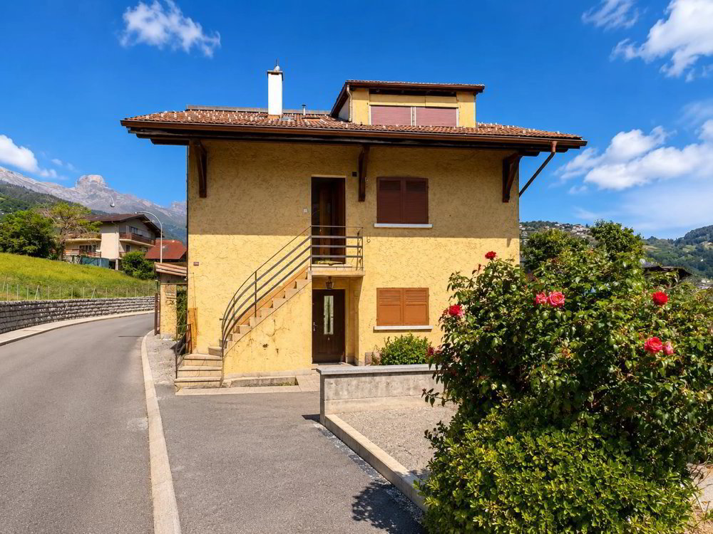 5 rooms Apartment to buy in Conthey - image 1/7