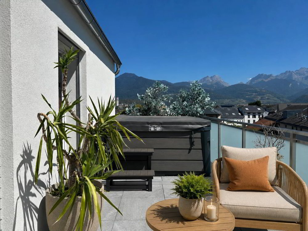 5 rooms Apartment to buy in Collombey - image 1/13