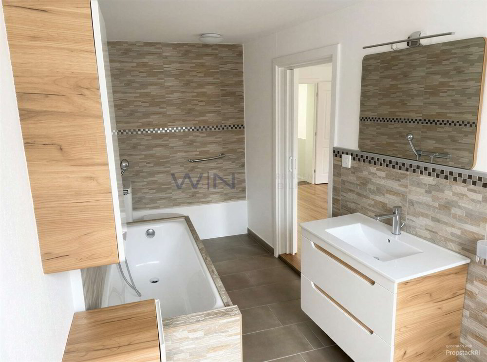 9 rooms House to buy in Altstätten SG - image 1/6